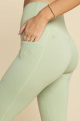 Crisscross Hourglass® Leggings with Pockets - Pistachio