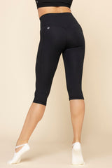 Crisscross Hourglass® Capri - Black