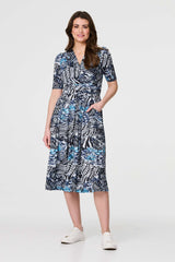 Abstract Ruched 1/2 Sleeve Midi Dress