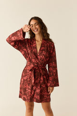 Meadow Cloud Jersey Classic Short Robe in Botanical