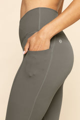 Crisscross Hourglass® Leggings with Pockets - English Ivy