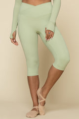 Crisscross Hourglass® Capri - Pistachio